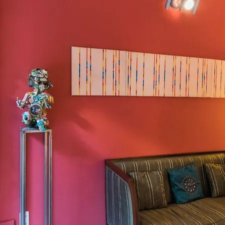 Apartmán Lovelystay - Characterful W/ Outdoor Patio